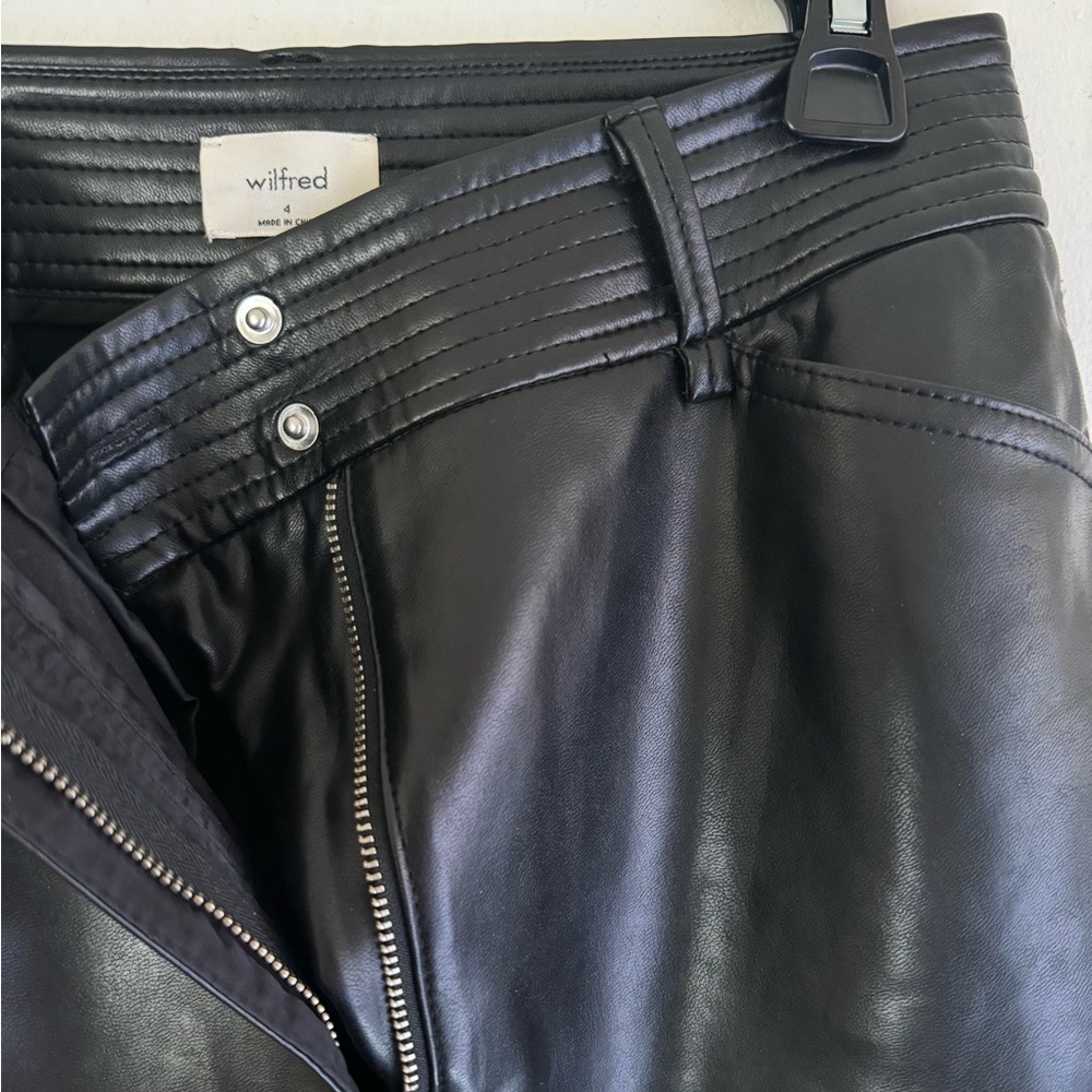 Aritzia Wilfred Black Faux Leather Pants Size 4